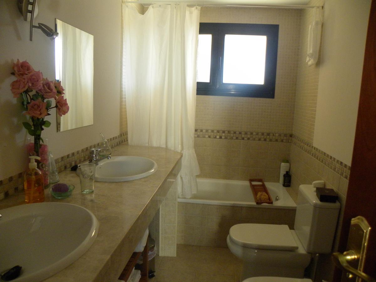 El Jardin De Los Gatos Apartament Caceres Ngoại thất bức ảnh
